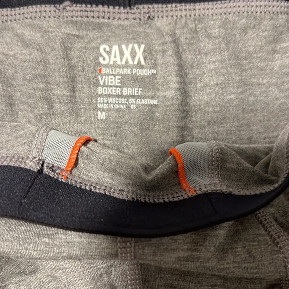 Saxx vibe 3 pairs boxer brief size med - Picture 3 of 4